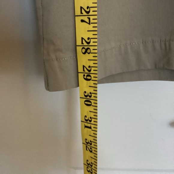 Kim Rogers Tan Capris - Picture 3 of 13